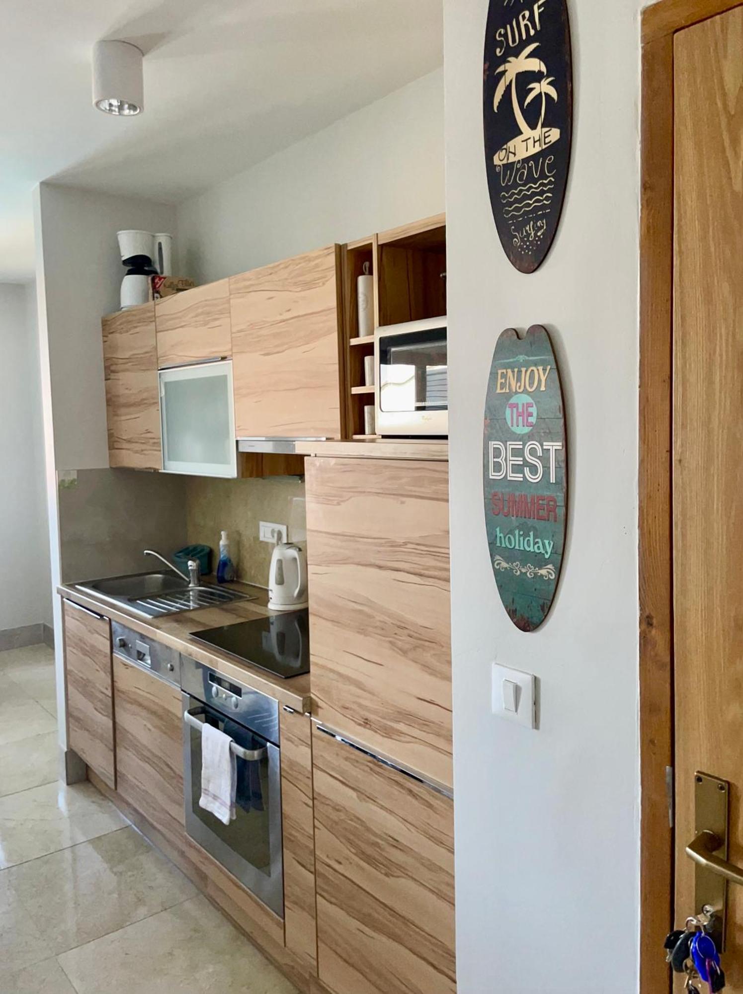 Apartament Slatine No 1 สลาทิเน ภายนอก รูปภาพ